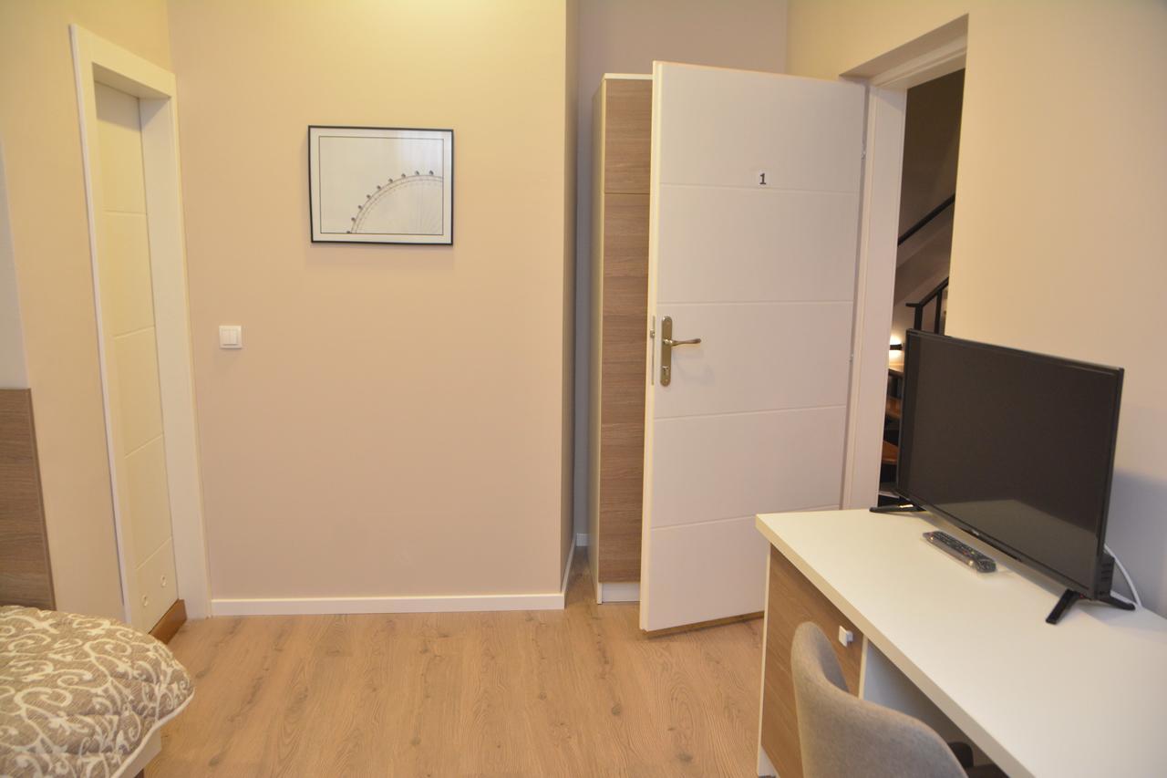 Vila Nova Nis Luaran gambar